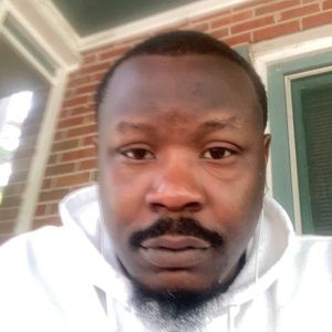 Meet your Posher, Emmanuel